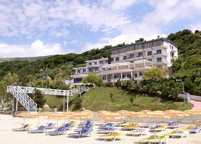 Hotel Regina Blu Radhime