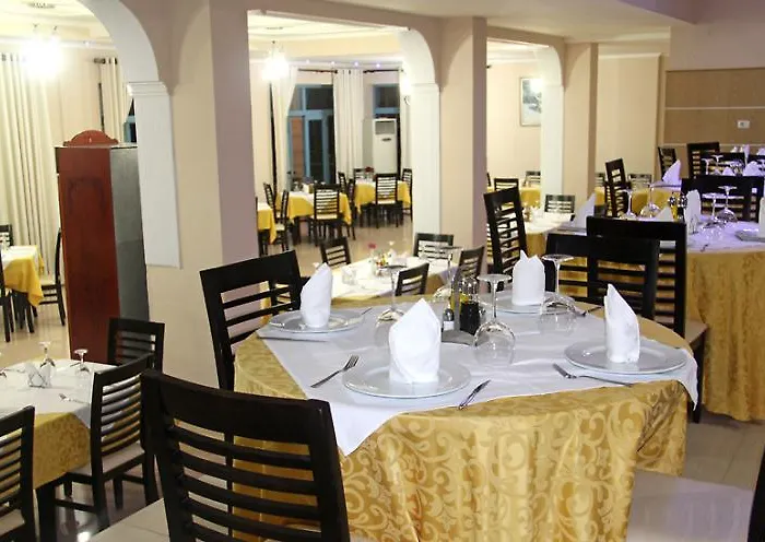 Hotel Regina Blu Radhime