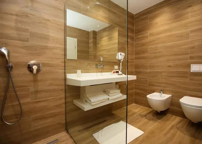 Hotell Regina Blu Radhimë